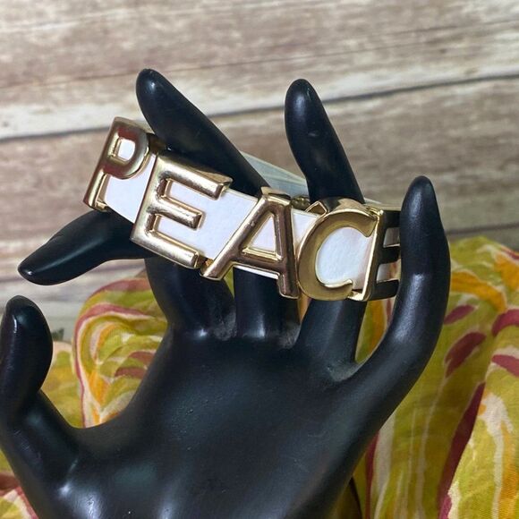 Peace Bracelet Adjustable White Bracelet Size Small - Picture 1 of 5